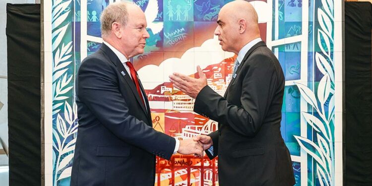 Secretary General meets H.S.H. Prince Albert II of Monaco