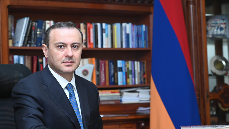 Security chief hails ‘strong’ Armenia-EU ties