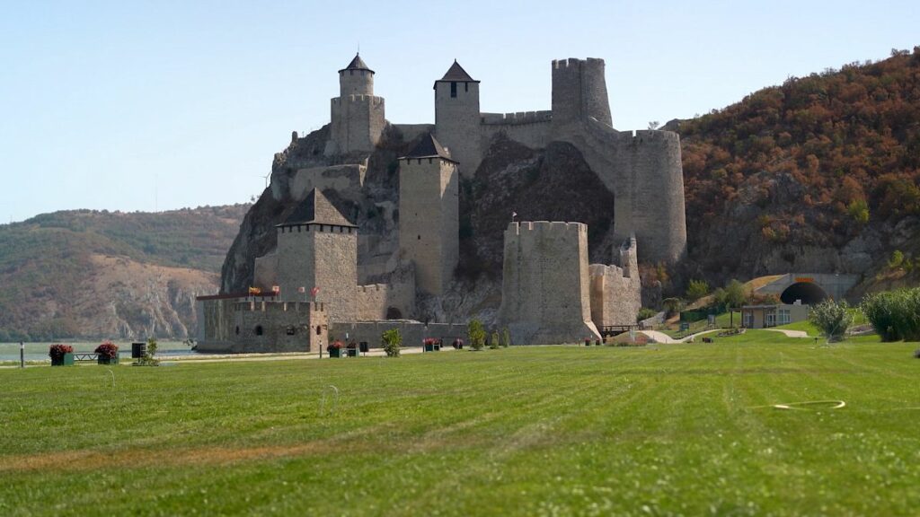 Serbia’s Danube Treasures: From Golubac Fortress to prehistoric Lepenski Vir Serbia’s Danube Treasures: From Golubac Fortress to prehistoric Lepenski Vir