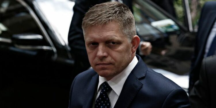 Slovakia’s Fico backtracks on criminal law reform after EU and domestic pressure – Euractiv