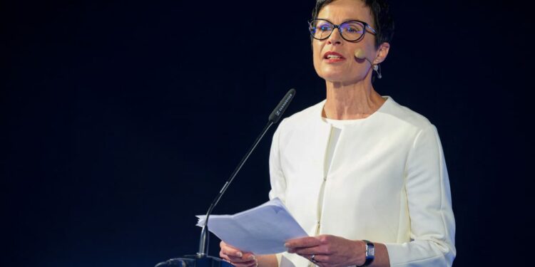Slovenia chooses new commissioner nominee as von der Leyen pushes for more women – POLITICO