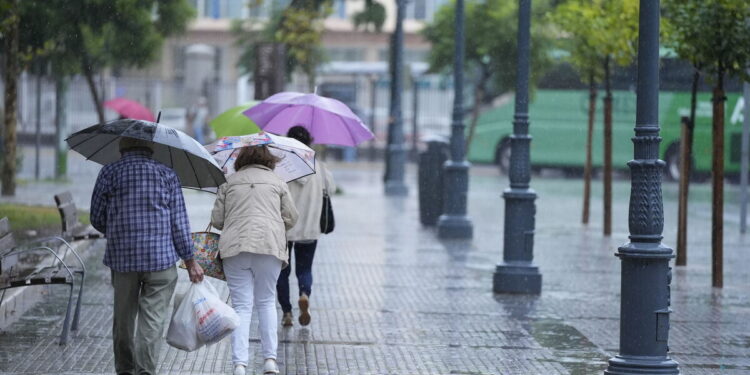 Spain weather: Maps show brutal storm smashing holiday hotspots today | World | News