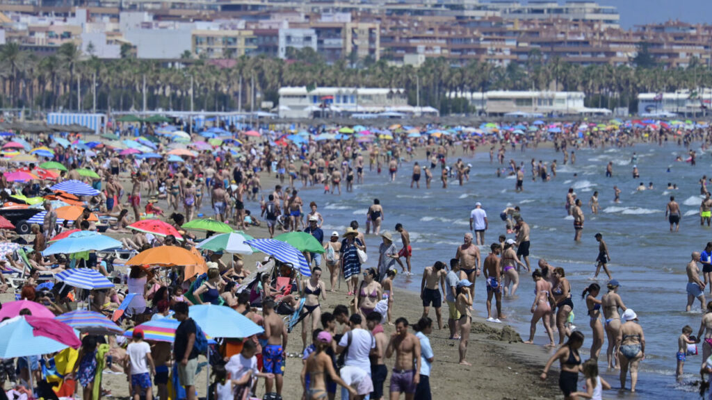 Spain welcomes record 21.8 million summer vistors as overtourism sparks protests