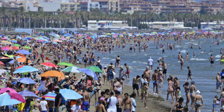 Spain welcomes record 21.8 million summer vistors as overtourism sparks protests