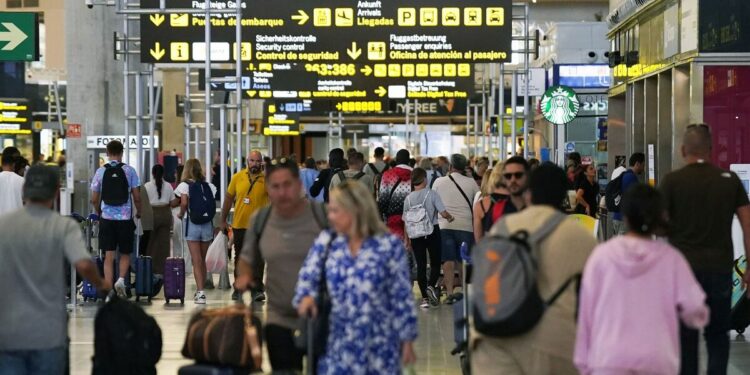 Spain’s worst airports for flight delays this summer ranked | World | News