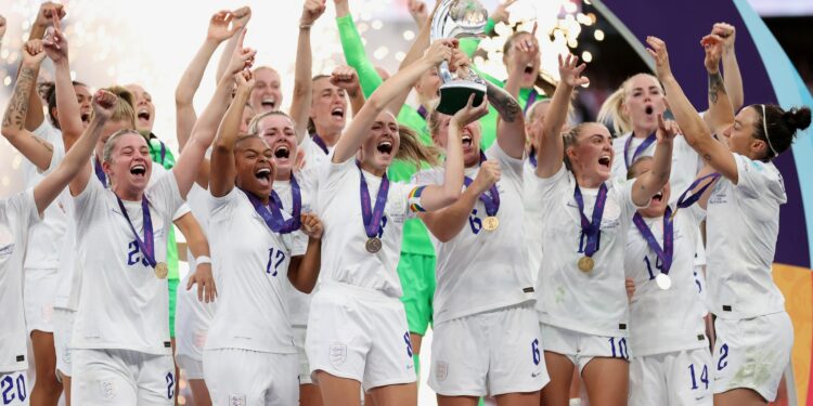 Summit of Emotions: Ticket sales for UEFA Women’s EURO 2025 launched at iconic Jungfraujoch in Swiss Alps | UEFA Women's EURO