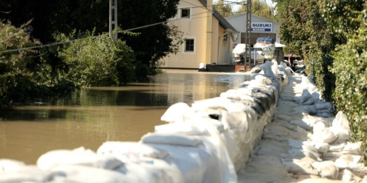 Swelling Danube Breaches Banks In Hungary