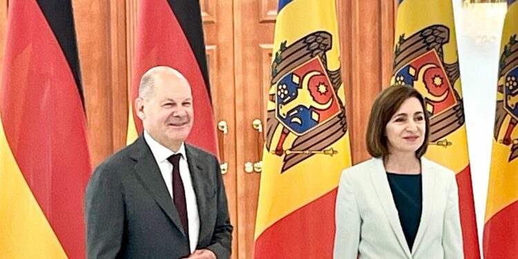 Olaf Scholz and Moldovian President Maia Sandu in Chișinău, August 2024.