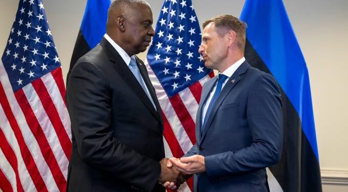 The US presence in Estonia must increase, says Estonian Defence Minister