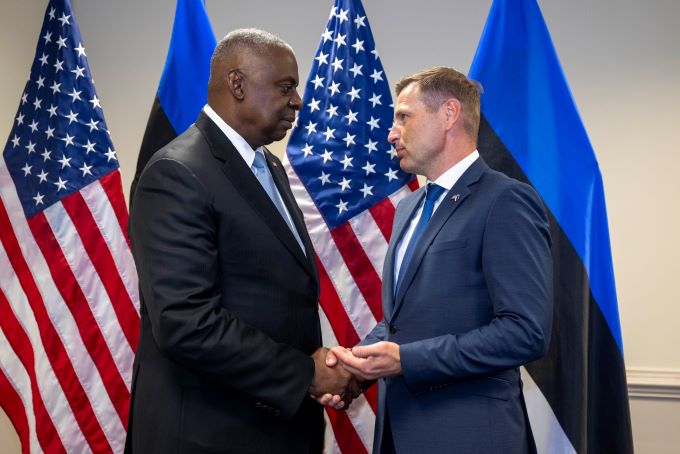 The US presence in Estonia must increase, says Estonian Defence Minister