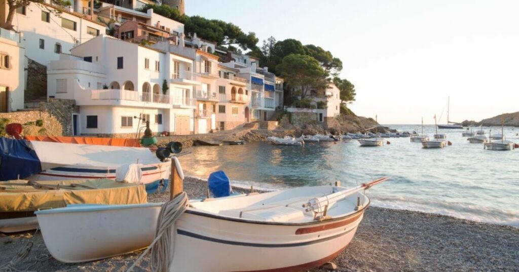 The country Brits are moving to more than any other – not Australia | Europe | Travel
