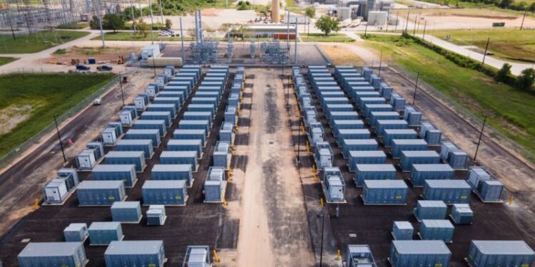 The crucial role of battery storage in Europe’s energy grid – Euractiv