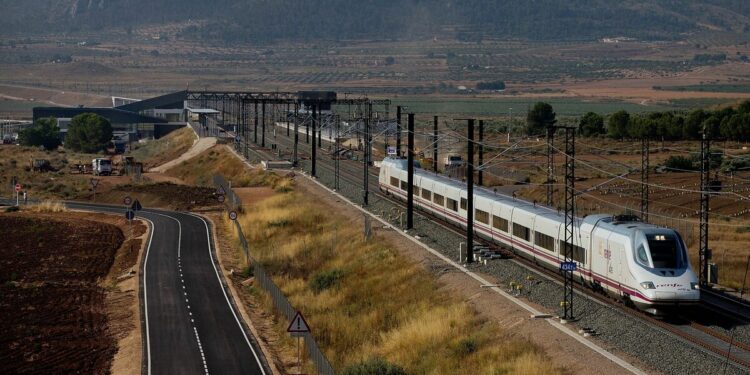 The new £6bn mega-tunnel under the sea that would link Africa to Europe | World | News