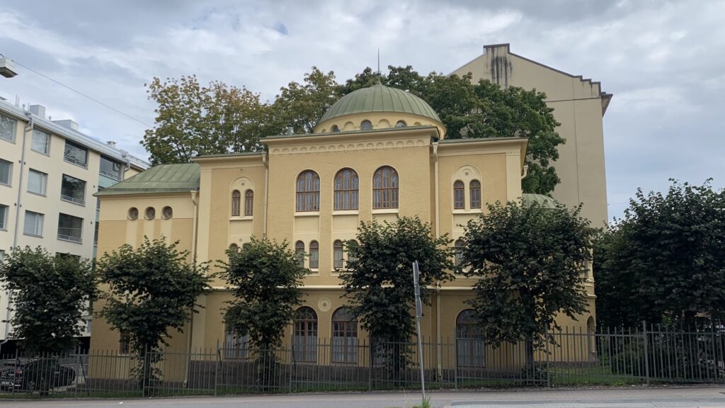 This 100-year-old synagogue tells a unique story about Jews in Finland 