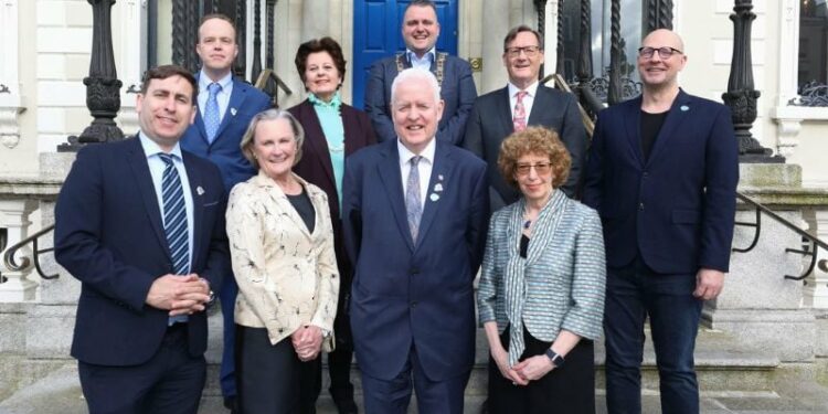 Ireland–Northern Ireland–US National Cancer Institute Cancer Consortium group gather at a bi-lateral summit in Dublin at a welcome reception hosted by the Lord Mayor of Dublin (at the time) Daithí de Róiste.