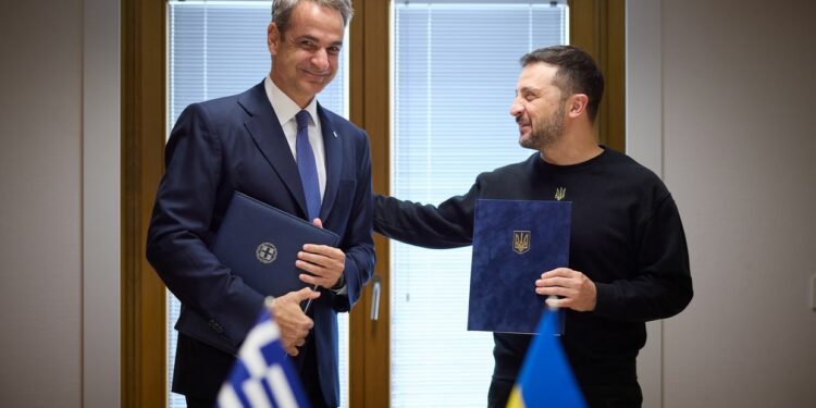 Ukraine signs bilateral security agreement with Greece