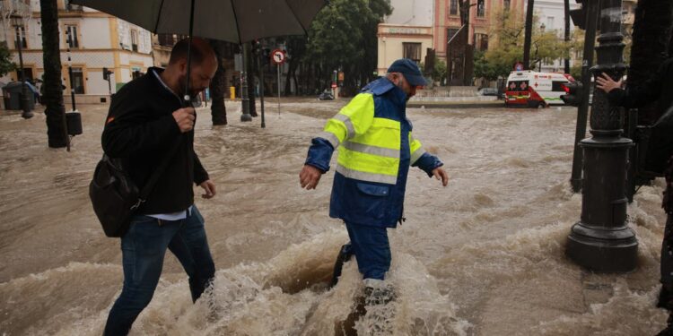 Valencia flooding latest: British man among 95 dead in Span floods as dozens still missing