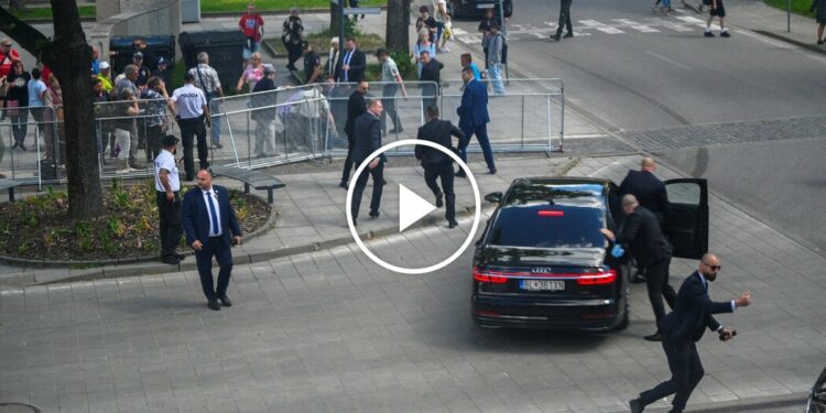 Video: Slovakia’s Prime Minister Shot in Assassination Attempt - The New York Times