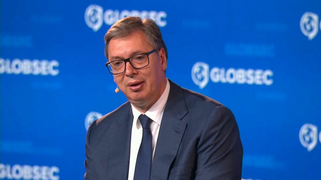 Vučić denies close links to Putin and says Serbia is on the path to the EU