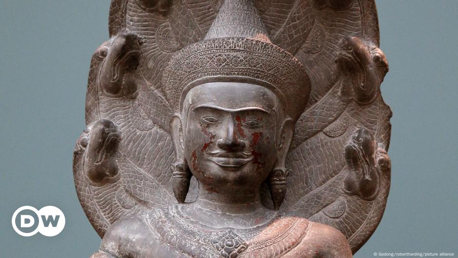 Will Europe ever return ‘looted’ Asian artifacts? – DW – 02/01/2024