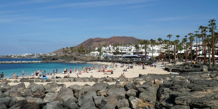 Woman says tourists are told ‘big lie’ about Lanzarote | Europe | Travel