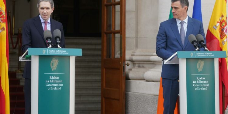 Irish premier offers Ireland’s help to Spain in wake of fatal flooding