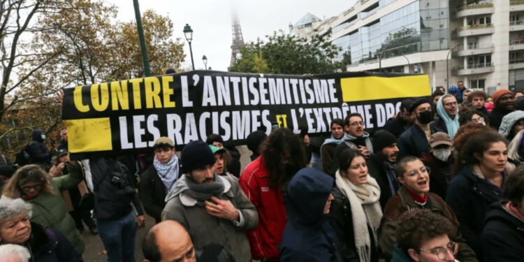 Is antisemitism in Europe growing?  – The Forward