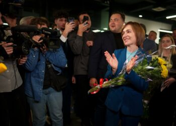 Moldova’s pro-European president, Maia Sandu, re-elected in setback for Kremlin Moldova’s pro-European president, Maia Sandu, re-elected in setback for Kremlin
