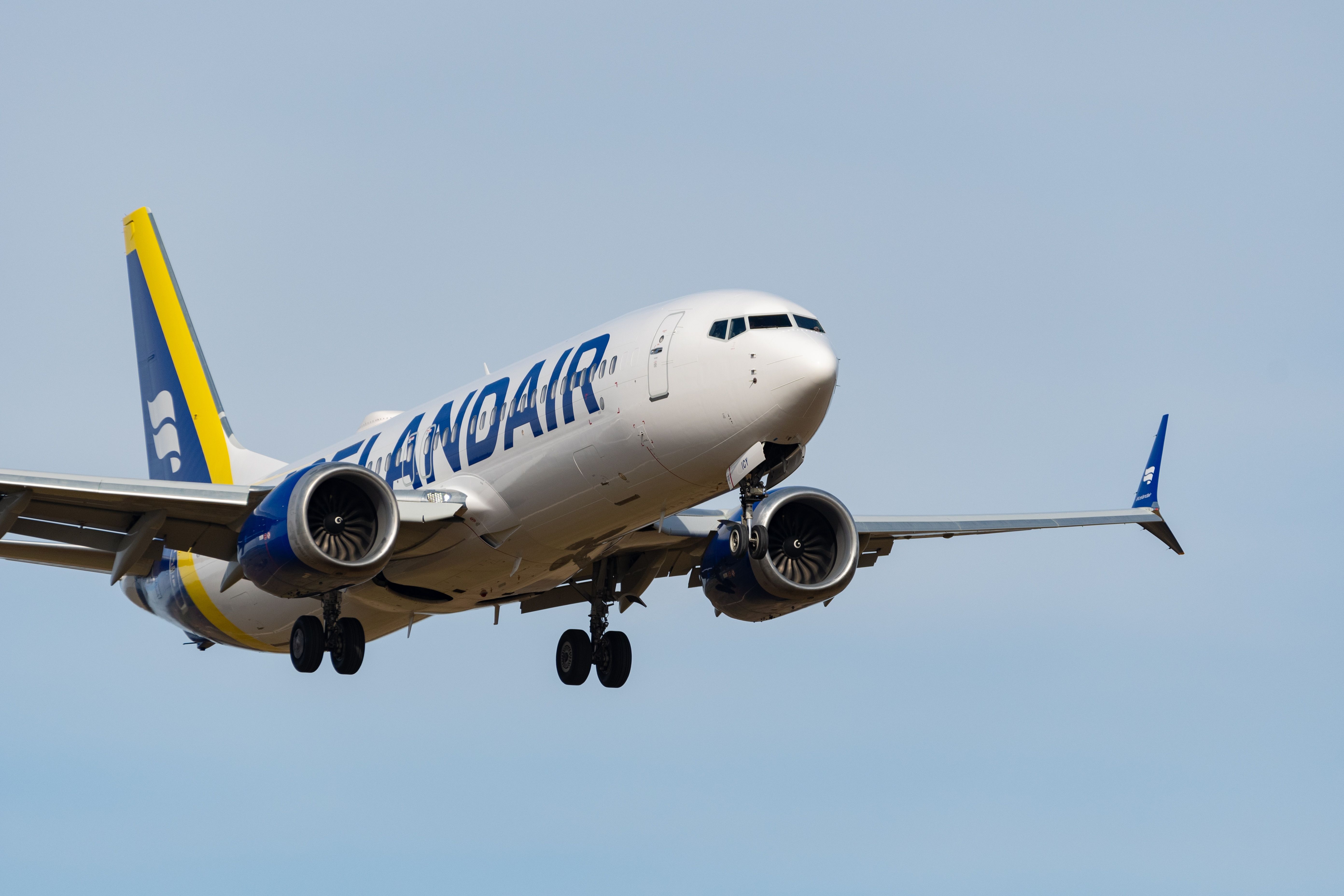 An Icelandair Boeing 737 MAX 8 