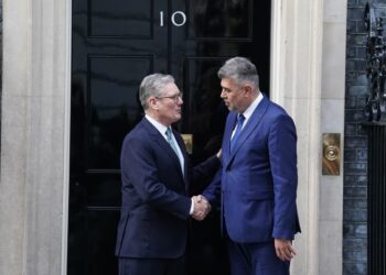 Keir Starmer signs new defence deal with EU ally in latest step in Brexit reset Keir Starmer signs new defence deal with EU ally in latest step in Brexit reset