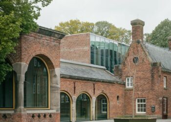 A Culture of Reuse: 5 European Museums Embedded into Their Historical Contexts