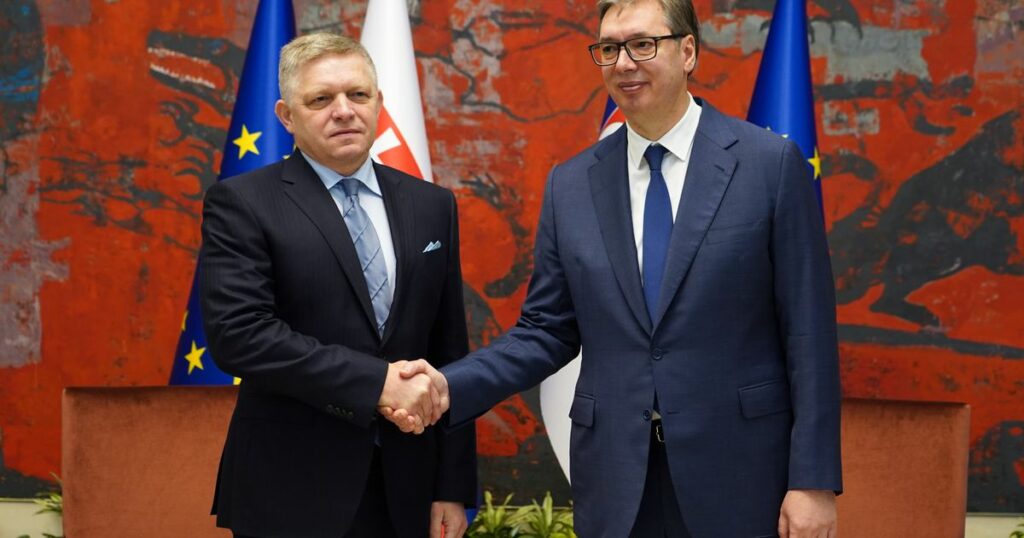 Slovak PM Robert Fico visits Serbia; Vucic: Steps to strengthen cooperation, connect economies