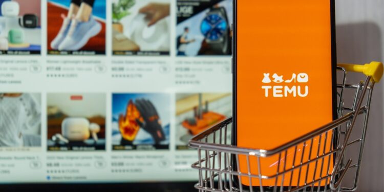 Belgian retailers call Asian webshops "a threat to society"