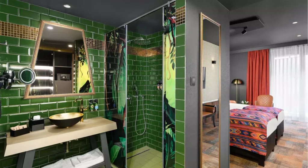 PHOTOS: Hungarian luxury hotel rises among Europe’s best!