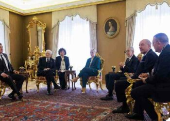 Slovenian president calls for open borders at meeting of regional leaders