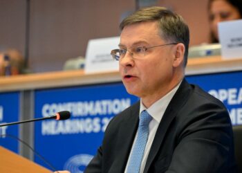 EU extends tentative olive branch to Trump on trade – POLITICO