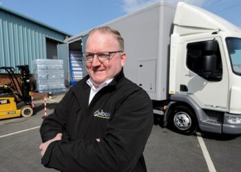 UK packing solutions firm Lindum opens first European warehouse UK packing solutions firm Lindum opens first European warehouse