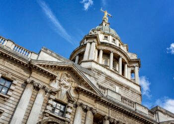 Russian spies in love triangle were to be used in ‘honeytrap’ operation across Europe, court hears | UK News