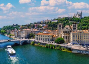 5 European Cities Where Travelers Save Most Vacation Time