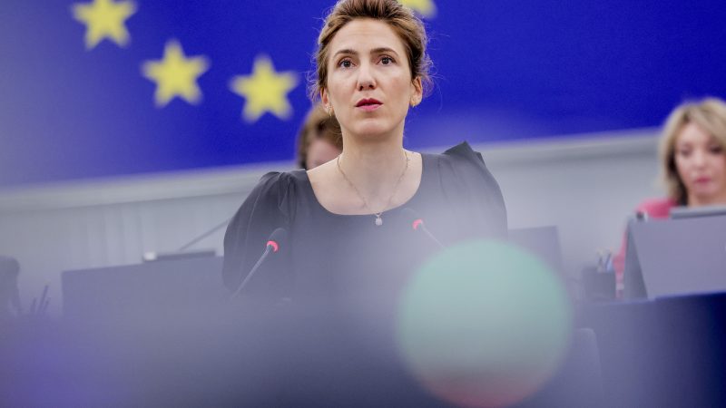 A united centre to defend Europe and counter radicals – Euractiv