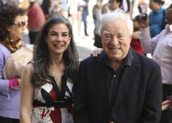 Arthur Frommer, creator of ‘Europe On 5 Dollars A Day’ travel guides, dies at 95