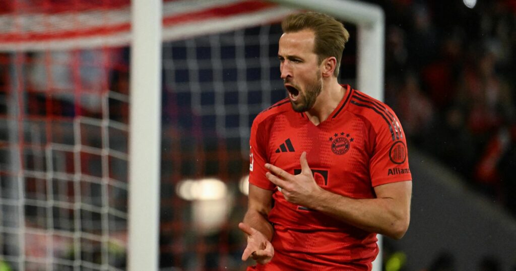 Bayern Munich 3-0 Augsburg: Harry Kane hat-trick sees hosts go eight points clear at top of Bundesliga table