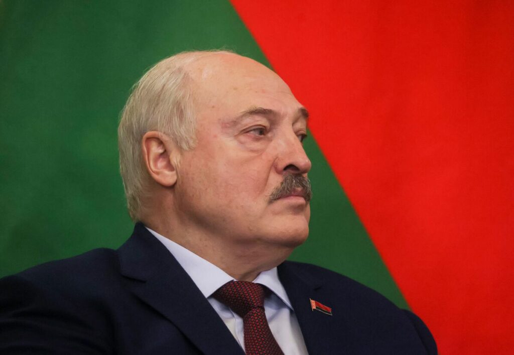 Belarus President Proposes Cutting Potash Production With Russia
