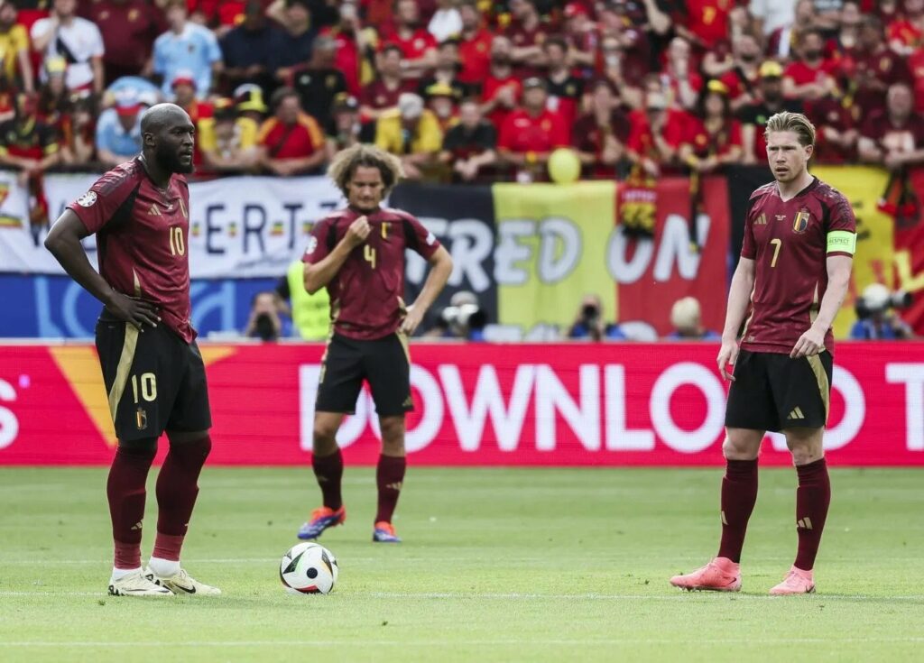 Between crisis and disaster, the Red Devils are on the brink of the abyss