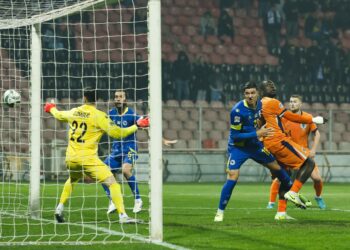 Bosnia & Herzegovina 1-1 Netherlands: Nations League fizzles out