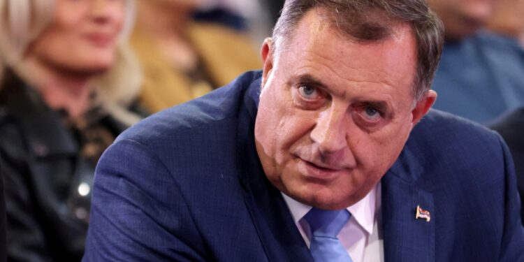 Bosnia's Dodik urges Serb diaspora in US to vote for Trump