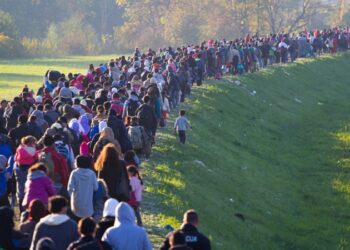 Czech Republic, Hungary and Poland ‘breached EU law’ by refusing refugees – Euractiv