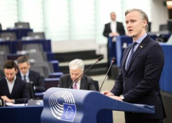 ECR Rihards Kols calls for the EU to stand firm with Ukraine