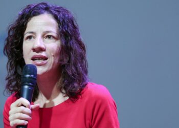 EP approves Roxana Mînzatu as vice president of the European Commission, Romanian PM says