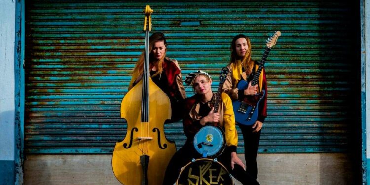 Edgy Swedish ‘Nordicana’ sisters Baskery head back to Newbury